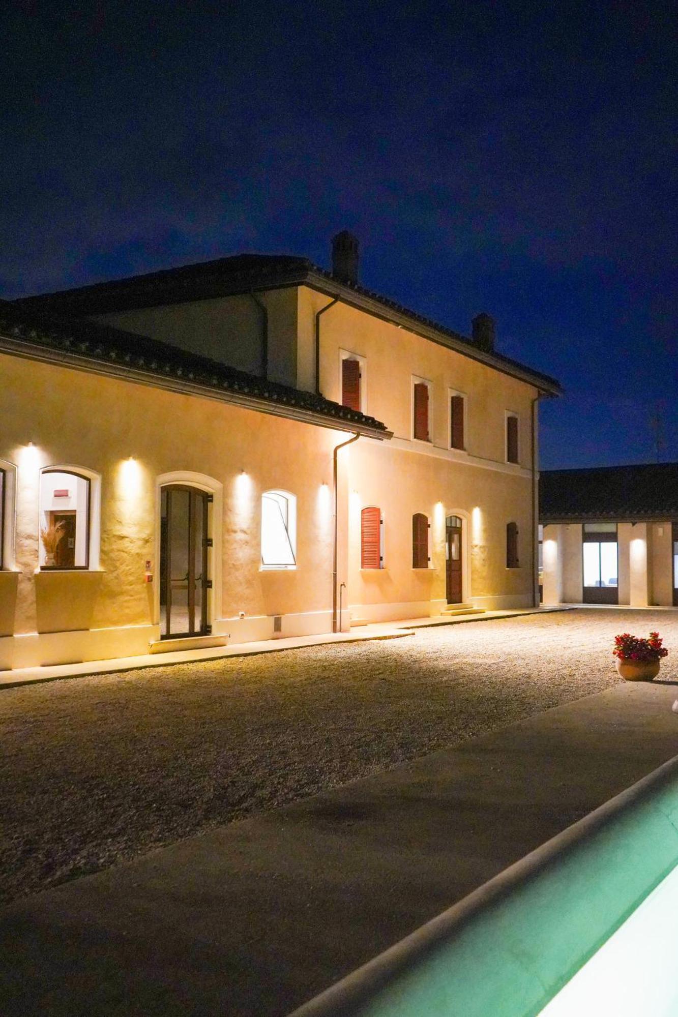 Alloggio per agriturismo Borgo Pallavicini Mori *